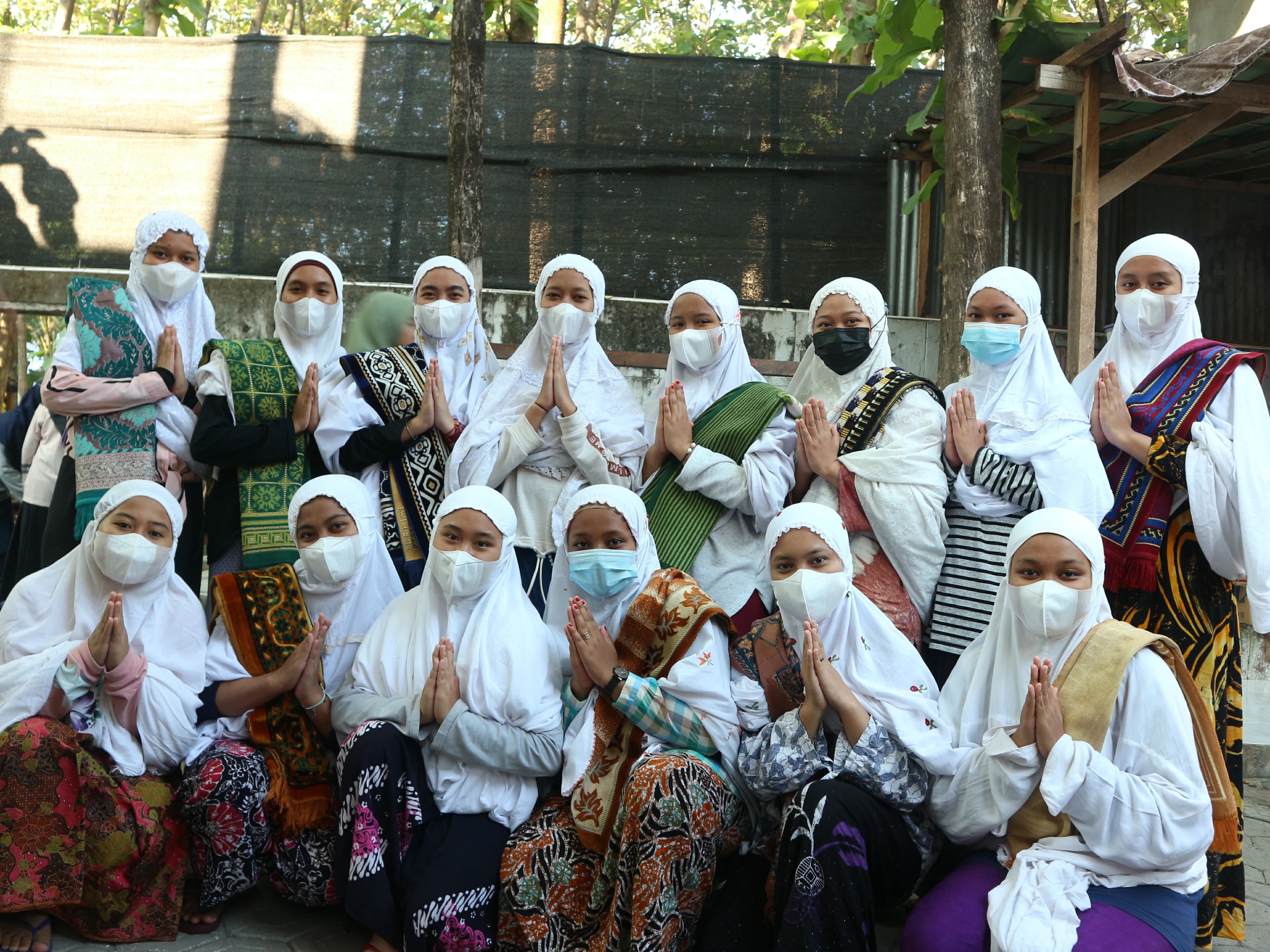 Kompetisi antar santri